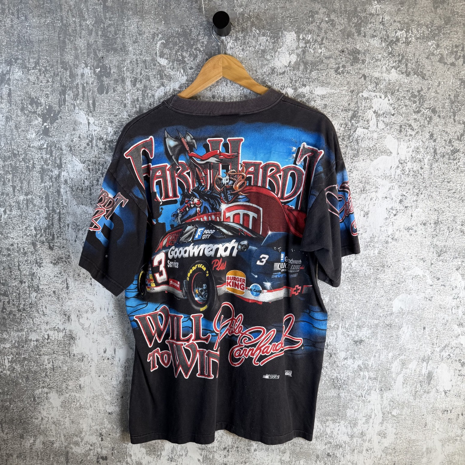 Nascar Dale Earnhardt Vintage 90s Tee Size XL