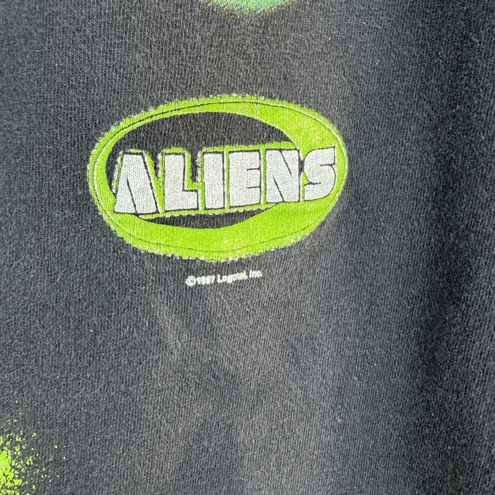 First Contact Vintage 90s Tee Size XL