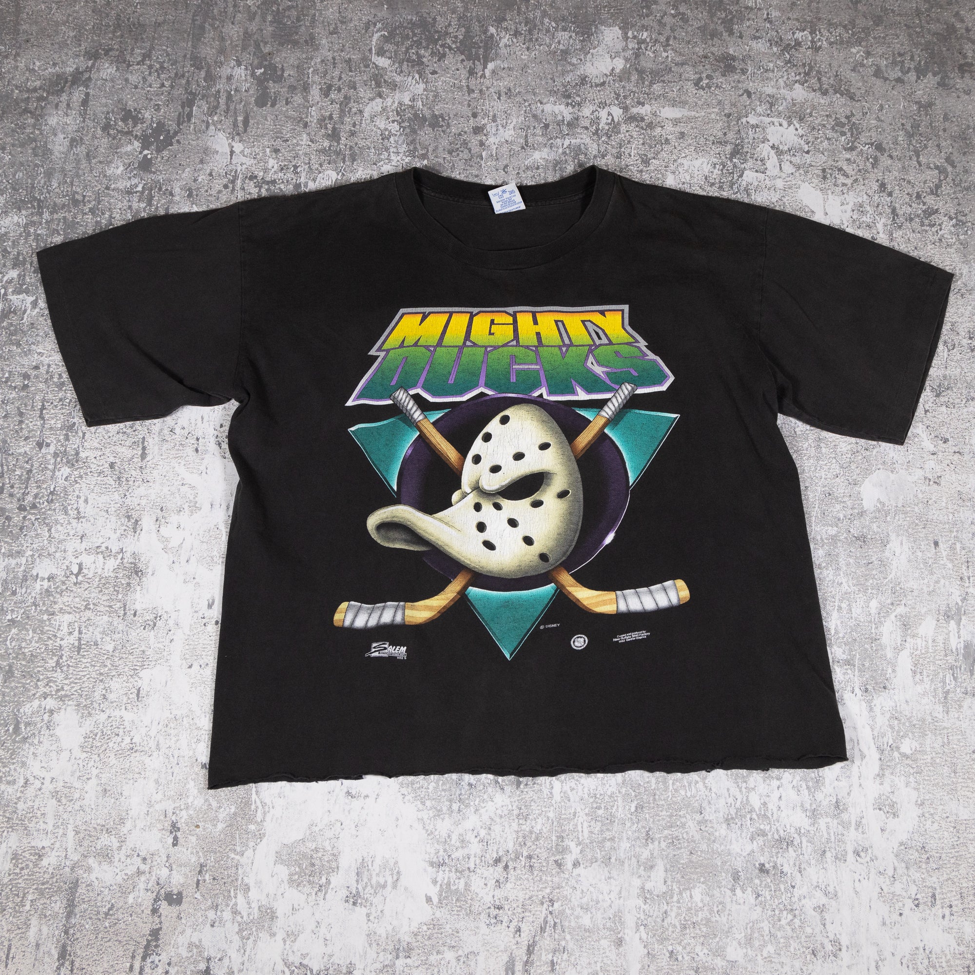 The Mighty Ducks Vintage Crop 90s Tee – FADEDBLK